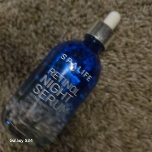SPALIFE Retinol Night Serum in Blue Bottle
